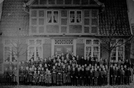 ISAV01 - Alte Volksschule
