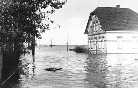 P968 - Schallenstraße 2, Überschwemmung
