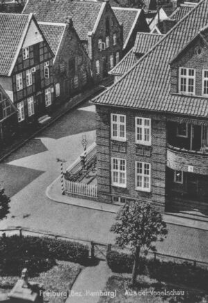 P033 - Hauptstraße Höhe Rathaus