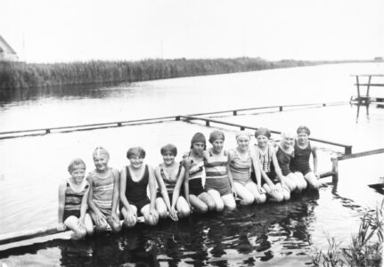 P 1402