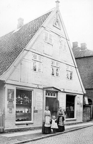 P 2122